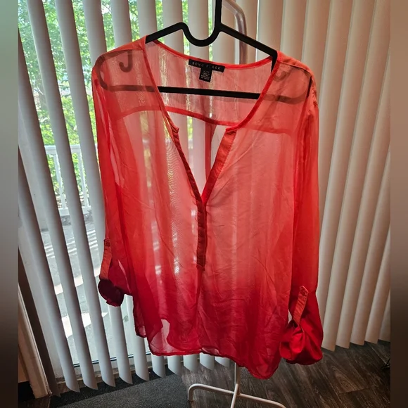 Como Black Sheer Ombre Blouse NWT - Picture 1 of 6